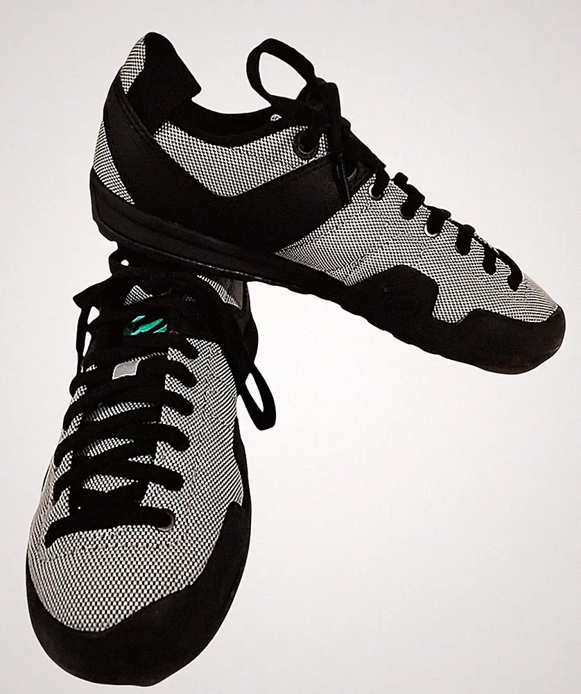 Adidas Five Ten Women's Approach Pro Stealth Hiking Trail Shoes